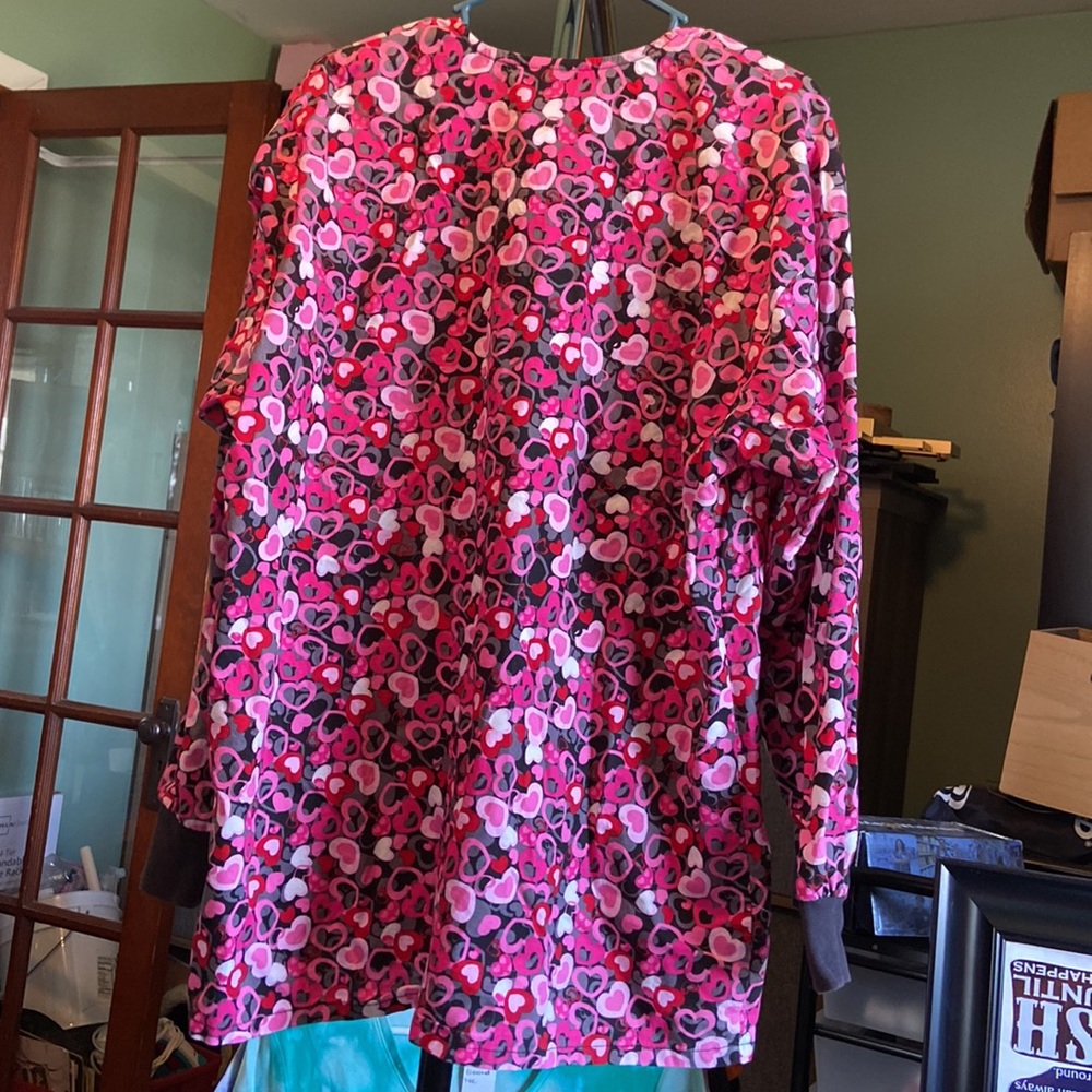 Heart scrub jacket - Picture 3 of 3
